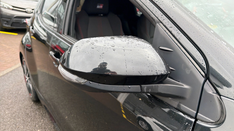 Toyota Yaris 1.5 Hybrid GR Sport 5dr CVT Hybrid Hatchback